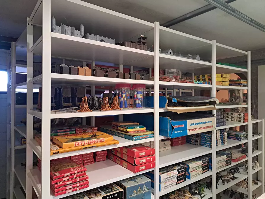 Immagine 36 di Villa in vendita  in Via del Mare 200 a Lanciano