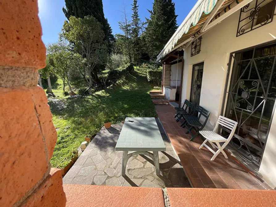 Immagine 20 di Villa in vendita  in via san giusto a Livorno