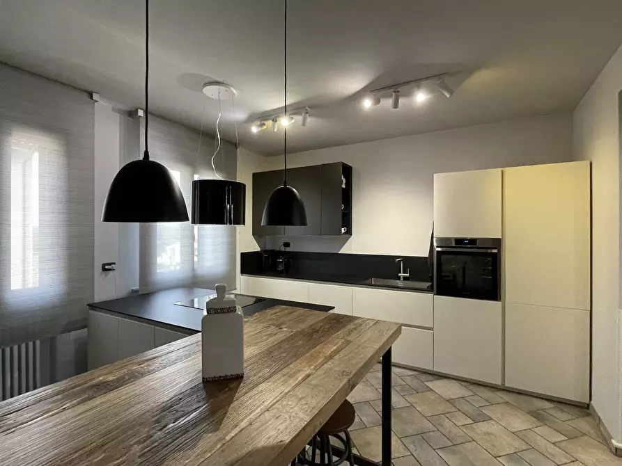 Immagine 3 di Casa indipendente in vendita  in Via Paolo Bocci a Cecina