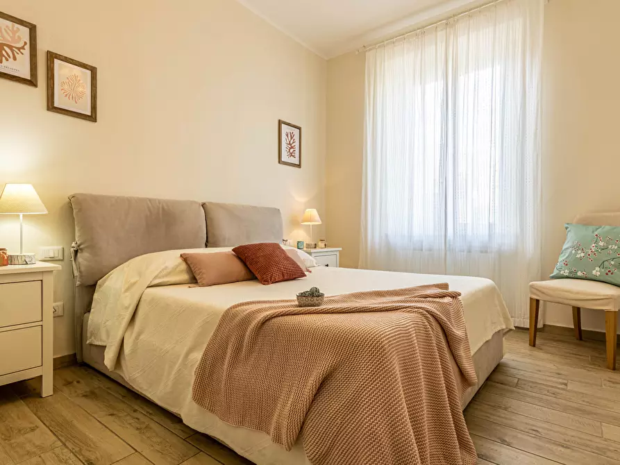 Immagine 6 di Villa in vendita  in Viale della Vittoria a Cecina