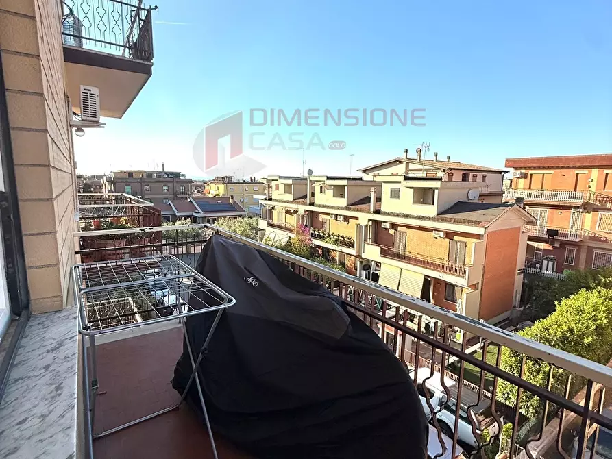 Immagine 20 di Trilocale in vendita  in Via Partanna a Roma