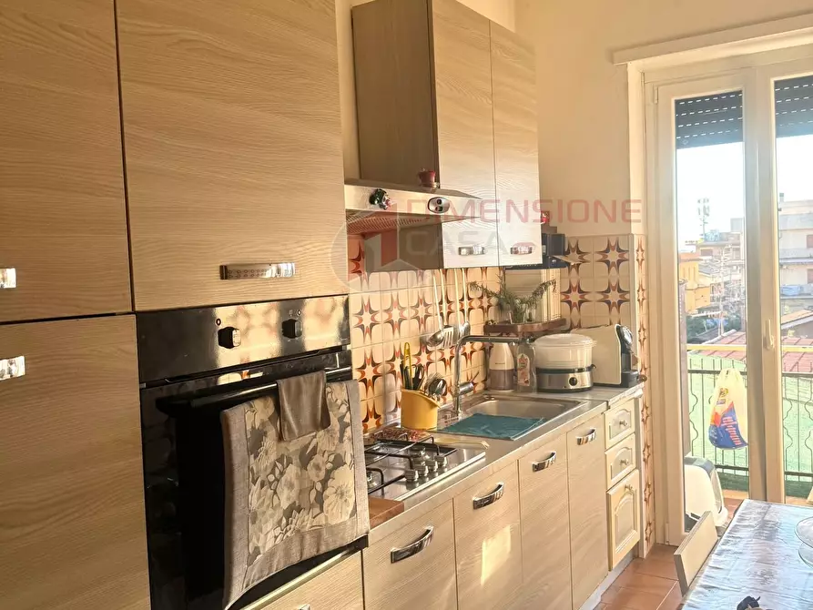 Immagine 9 di Trilocale in vendita  in Via Partanna a Roma