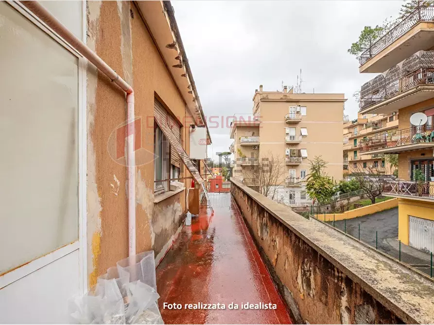 Immagine 26 di Attico in vendita  in Via di Donna Olimpia a Roma