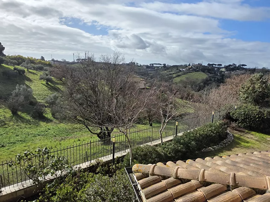 Immagine 10 di Villa in vendita  in Via Aldo Moro 889 a Morlupo