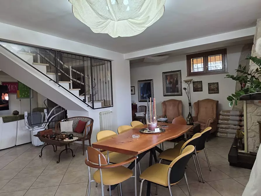 Immagine 27 di Villa in vendita  in Via Aldo Moro 889 a Morlupo