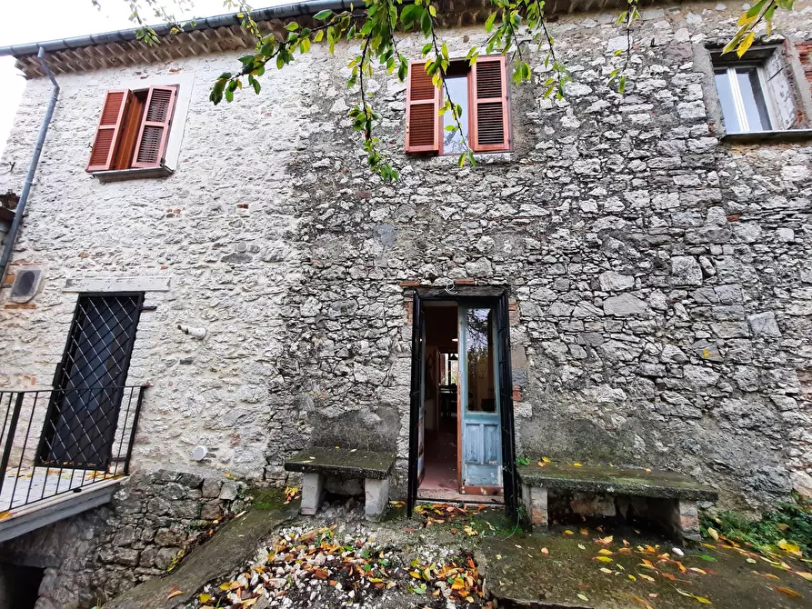 Immagine 21 di Rustico / casale in vendita  in Via San Lucia a Castropignano