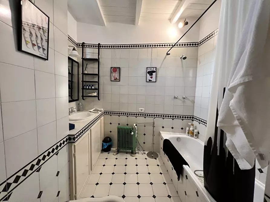 Immagine 31 di Appartamento in vendita  in Piazza Giovanni XXIII 27 a Morlupo