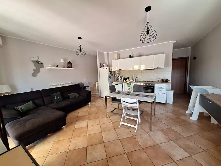 Immagine 6 di Villetta a schiera in vendita  in Via Tonica Facchinaccia 8 a Rignano Flaminio