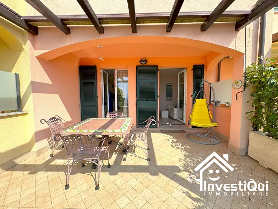 Immagine 9 di Bilocale in vendita  in Via Brunenghi 11 a Magliolo