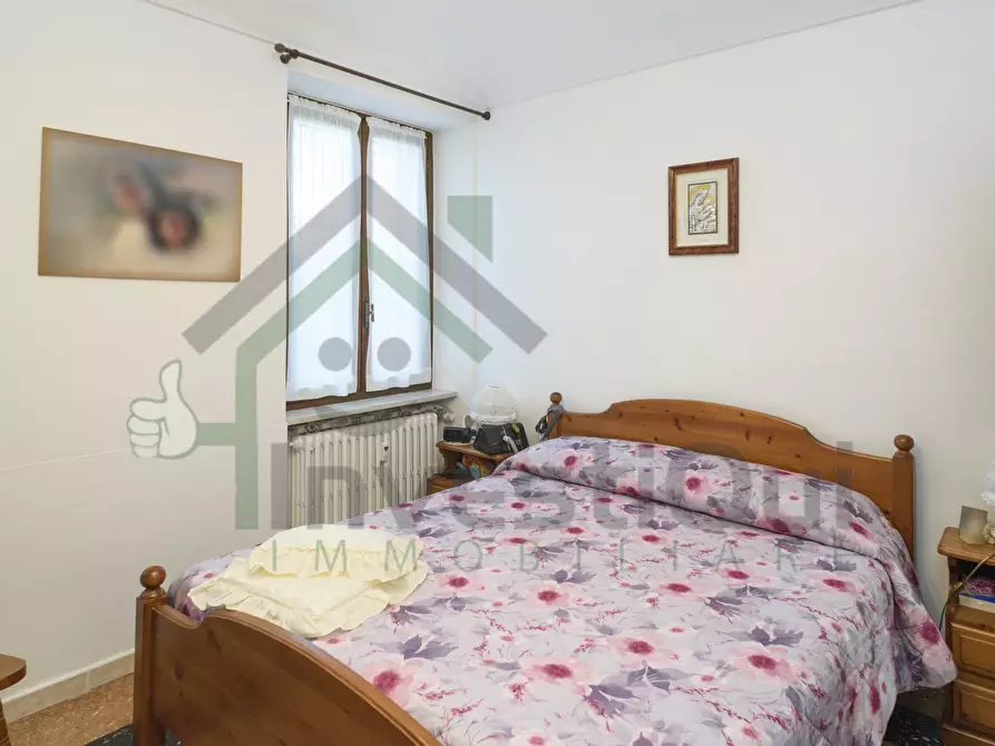 Immagine 19 di Quadrilocale in vendita  in Strada delle Rivette 3 a Nole