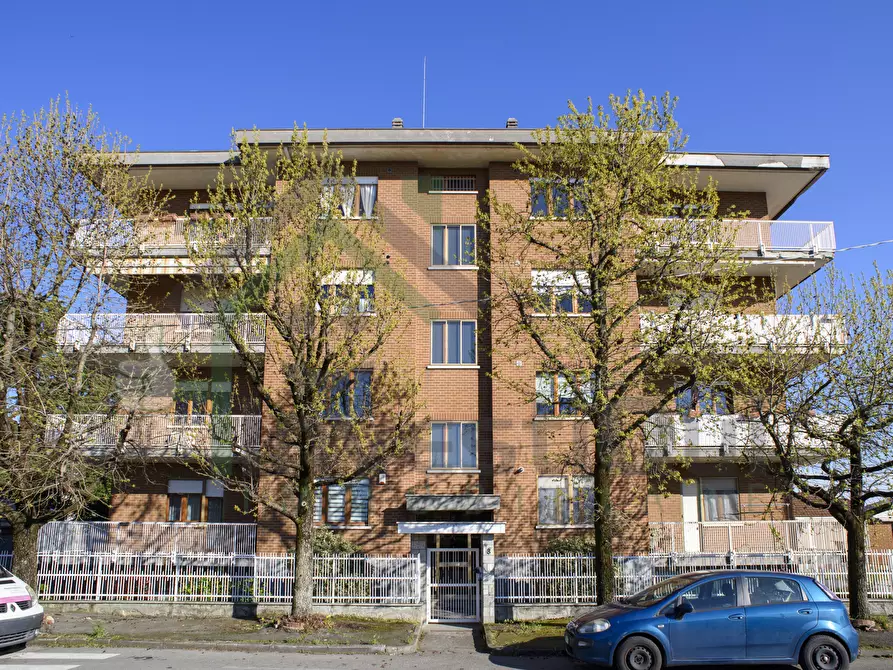 Immagine 38 di Quadrilocale in vendita  in Via Battitore 67 a Ciriè