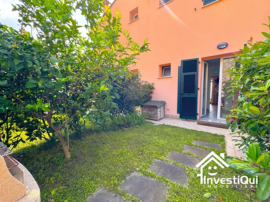 Immagine 28 di Bilocale in vendita  in Via Brunenghi 11 a Magliolo