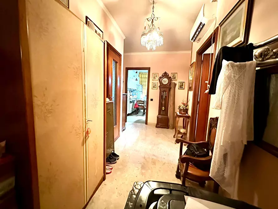 Immagine 11 di Quadrilocale in vendita  a Ciriè