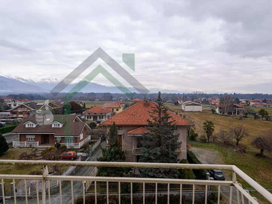 Immagine 24 di Quadrilocale in vendita  a Nole