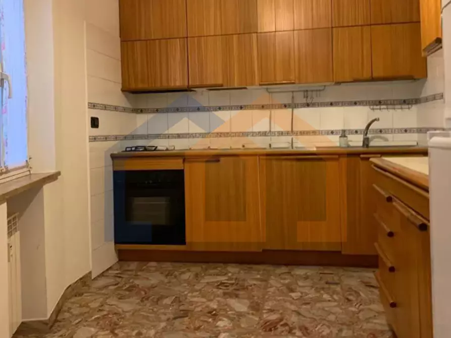 Immagine 5 di Trilocale in vendita  in via gino balocco 1 a Savona