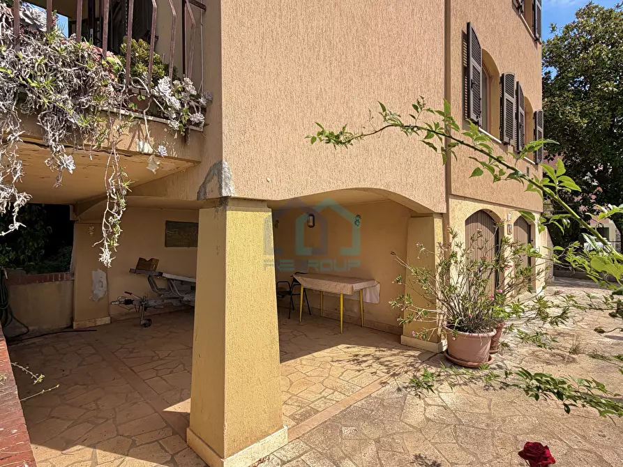 Immagine 17 di Villa in vendita  in Via Millelire 14 a Bergeggi