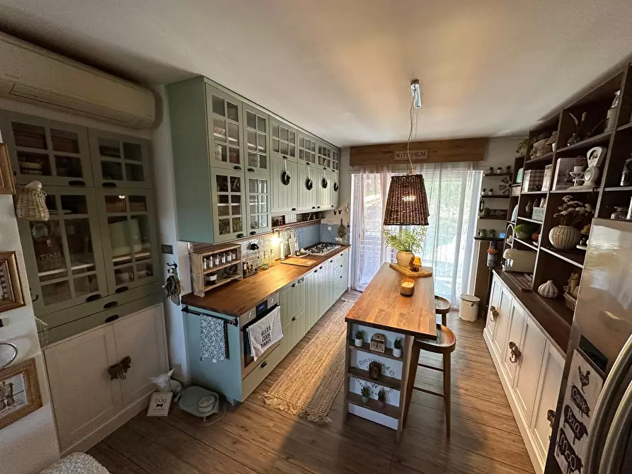 Immagine 14 di Quadrilocale in vendita  in Via Molise a Fonte Nuova