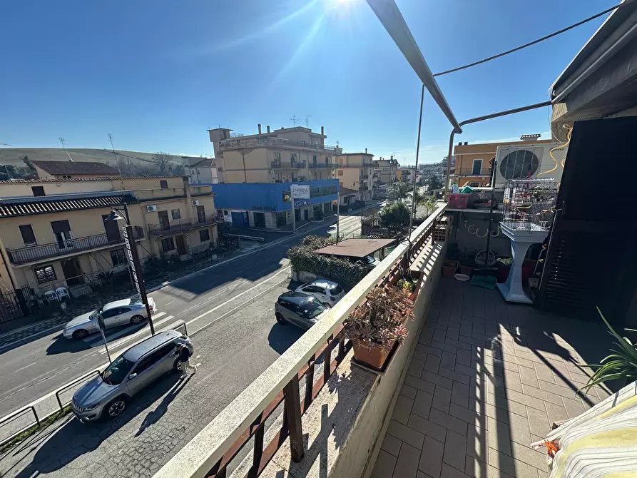 Immagine 16 di Trilocale in vendita  in Via Palombarese 425 a Fonte Nuova