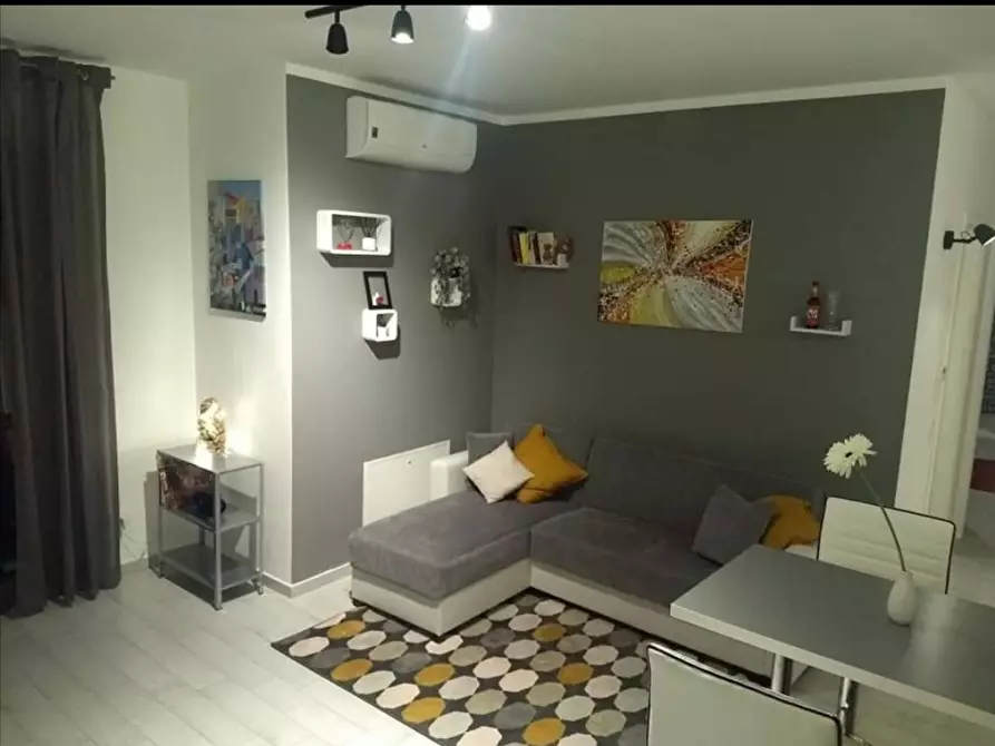 Immagine 3 di Trilocale in vendita  in Via Marche 89 a Fonte Nuova