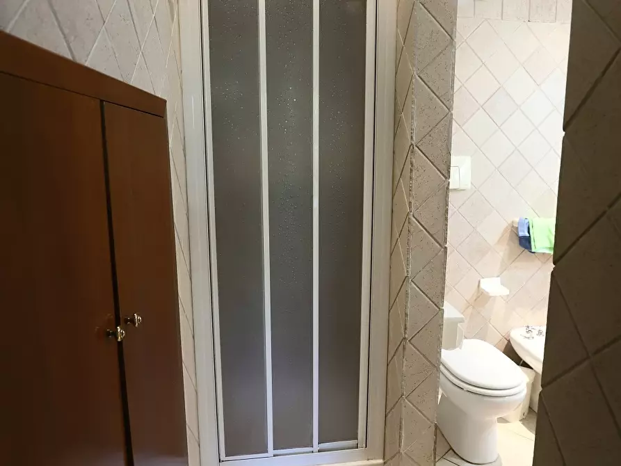 Immagine 10 di Villa in vendita  in Via di Marco Simone 84 a Guidonia Montecelio