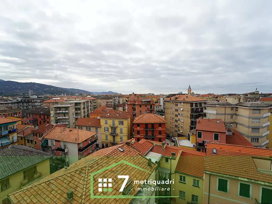 Immagine 29 di Pentalocale in affitto  a Chiavari