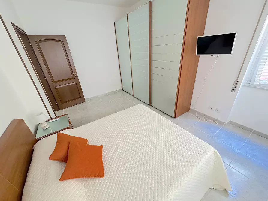 Immagine 12 di Trilocale in affitto  a Chiavari