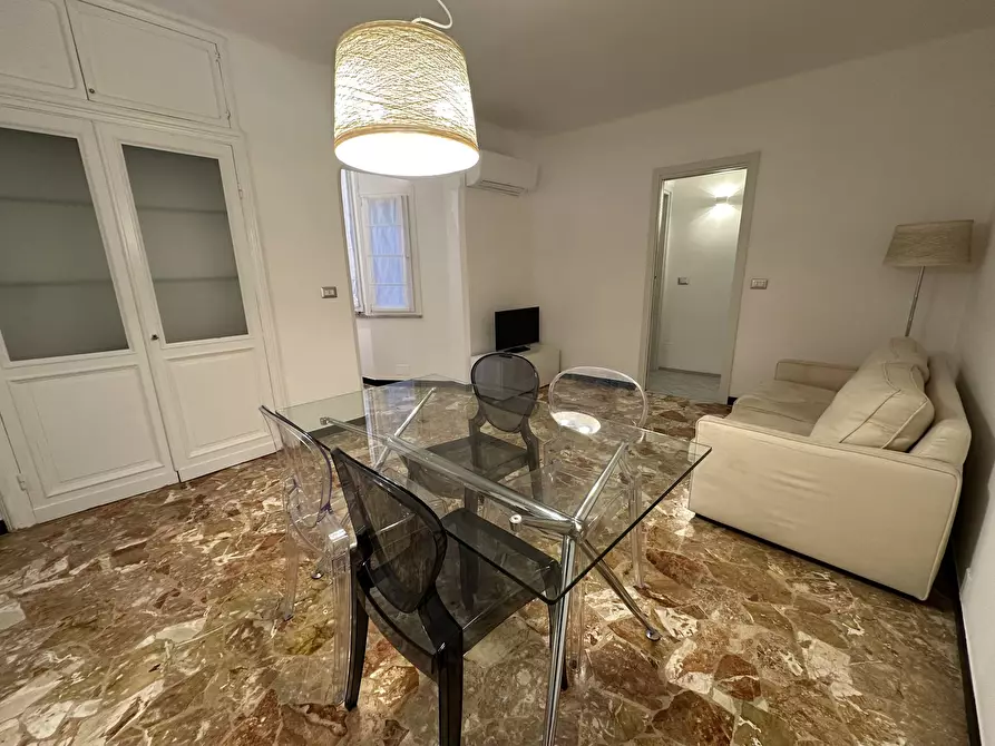 Immagine 1 di Pentalocale in affitto  a Chiavari