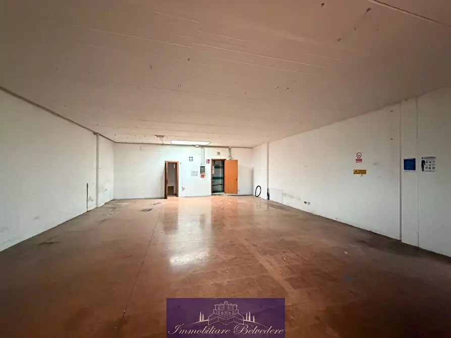Immagine 9 di Capannone industriale in affitto  in Via Codignola a Scandicci