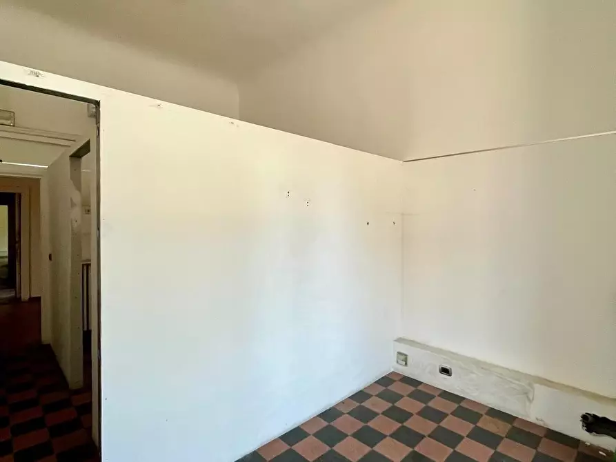 Immagine 6 di Appartamento in vendita  in Viale Milton a Firenze