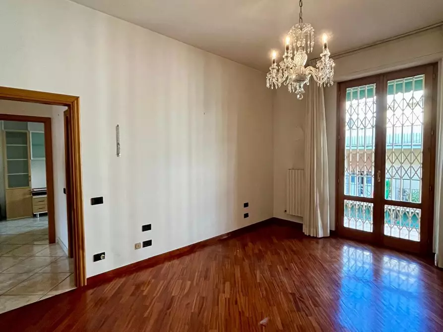 Immagine 12 di Quadrilocale in vendita  in Via del Bandino a Firenze