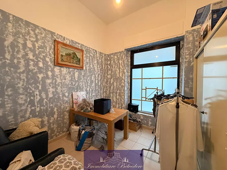 Immagine 10 di Locale commerciale in vendita  in Via Giuseppe Grandi a Firenze