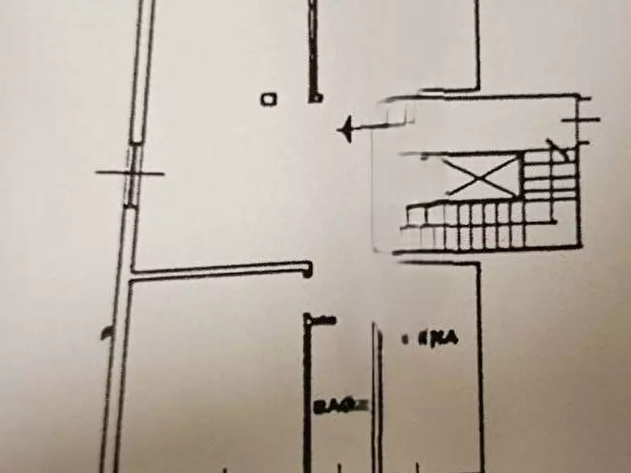 Immagine 14 di Bilocale in vendita  in Via Alfredo Oriani a Firenze