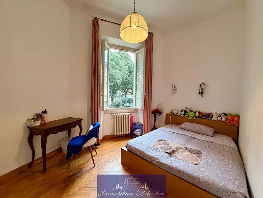 Immagine 3 di Appartamento in vendita  in Viale Edmondo de Amicis a Firenze