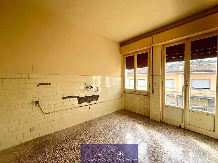 Immagine 10 di Quadrilocale in vendita  in Via Matteotti a Impruneta