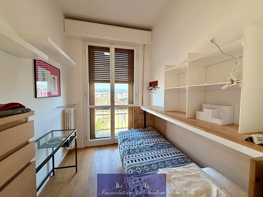 Immagine 8 di Trilocale in affitto  in Via delle Porte Nuove a Firenze