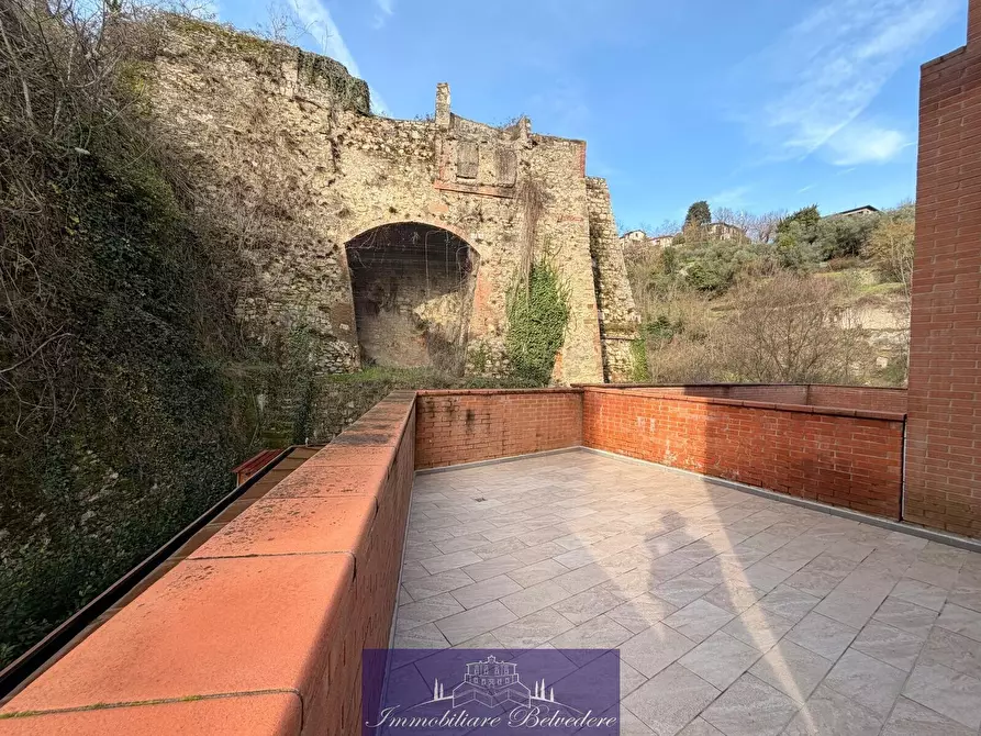 Immagine 16 di Bilocale in affitto  in Piazza Unità d'Italia a Figline E Incisa Valdarno