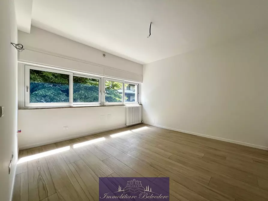 Immagine 12 di Trilocale in vendita  in Via Traversari a Firenze