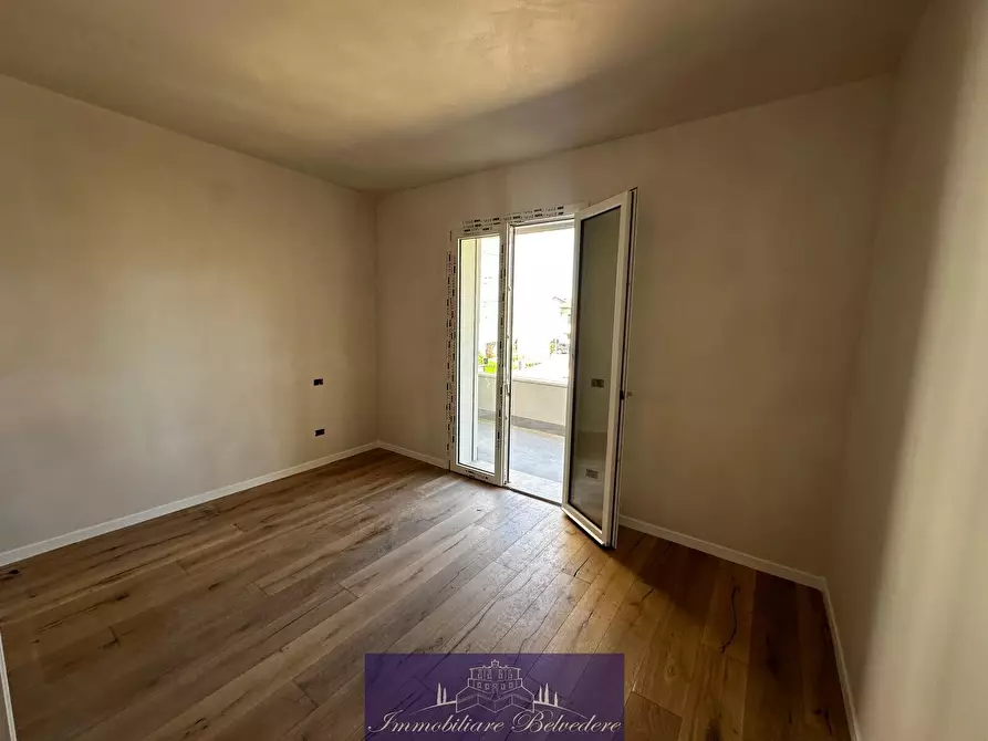 Immagine 11 di Trilocale in vendita  in Via Caponsacchi a Firenze