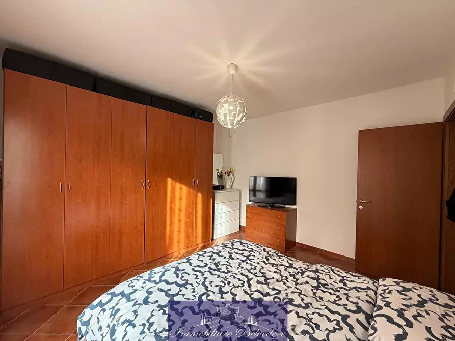 Immagine 10 di Bilocale in affitto  in Piazza Unità d'Italia a Figline E Incisa Valdarno