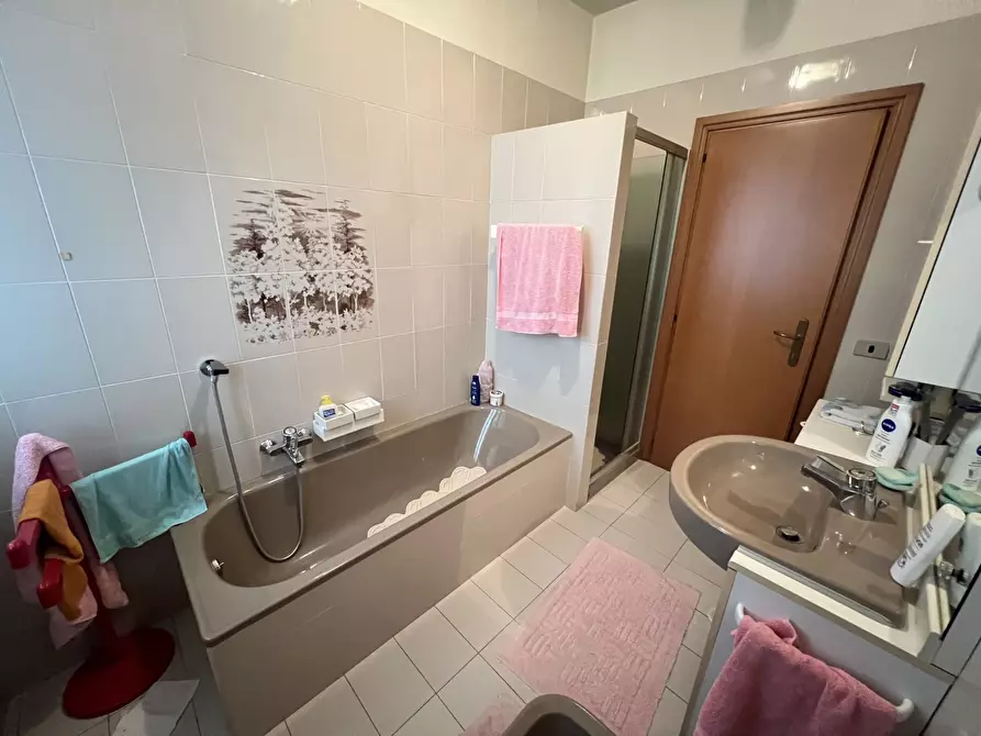 Immagine 42 di Villa in vendita  in Via Alessandro Volta 54 a Crevalcore