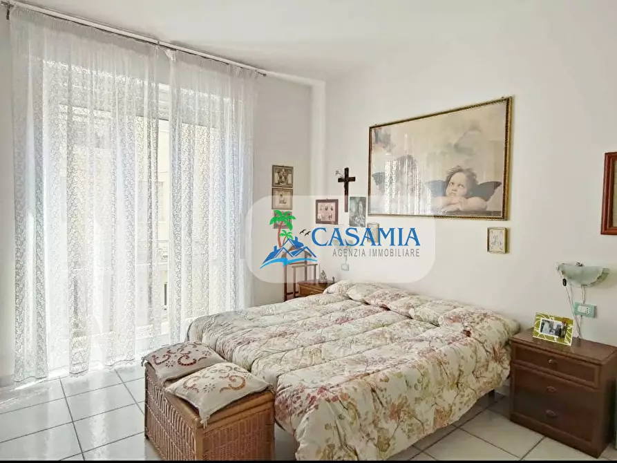 Immagine 17 di Pentalocale in vendita  in Via Montebello a San Benedetto Del Tronto