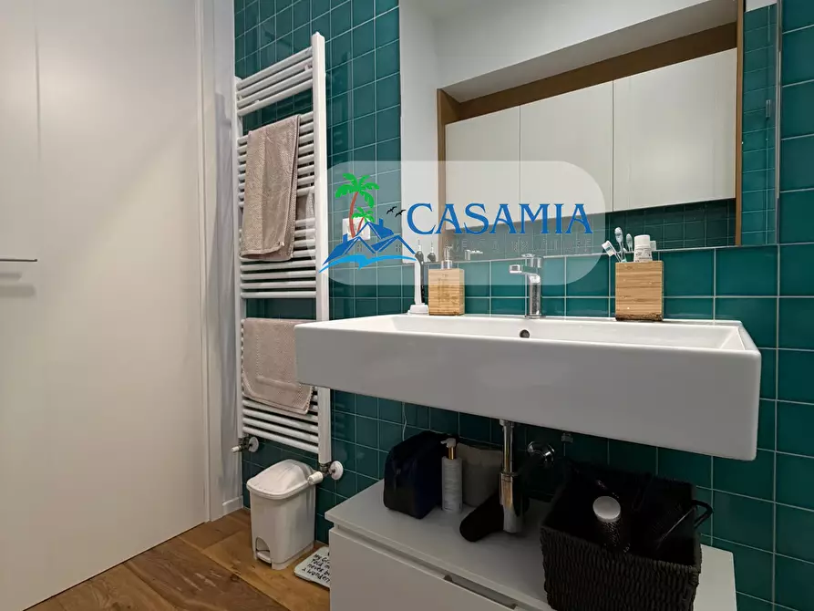 Immagine 25 di Quadrilocale in vendita  in Via San Martino a San Benedetto Del Tronto