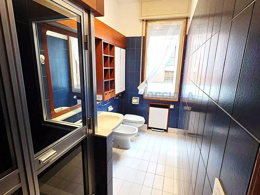 Immagine 19 di Quadrilocale in affitto  a Bologna