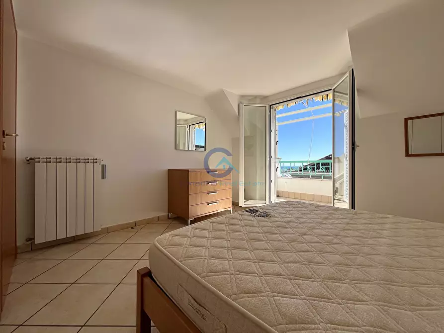 Immagine 9 di Attico in vendita  in Viale Crotone 210 a Catanzaro