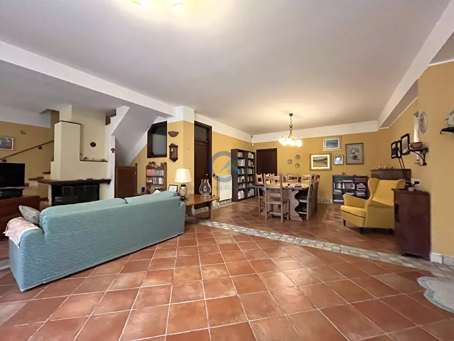 Immagine 20 di Casa bifamiliare in vendita  in Viale dei Tulipani 32 a Catanzaro