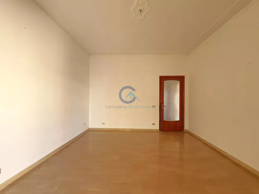 Immagine 16 di Pentalocale in vendita  in Viale dei Normanni 135 a Catanzaro