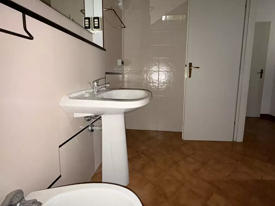 Immagine 12 di Quadrilocale in vendita  in Via Teano 65 a Catanzaro