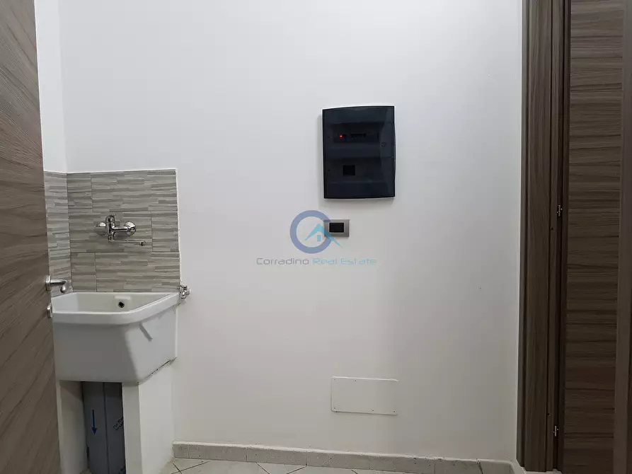 Immagine 8 di Bilocale in affitto  in Via Ferdinando Magellano 12 a Catanzaro