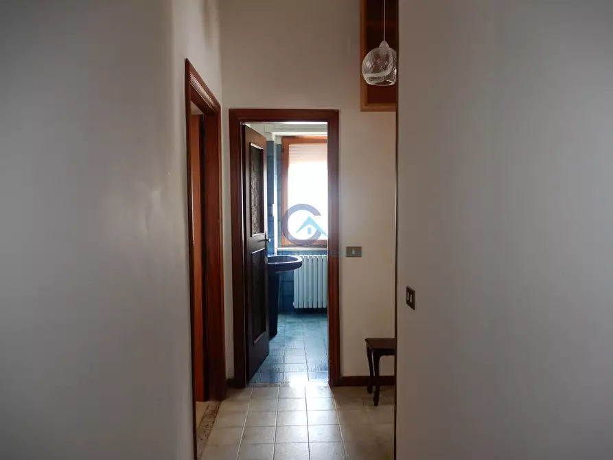 Immagine 7 di Trilocale in affitto  a Catanzaro