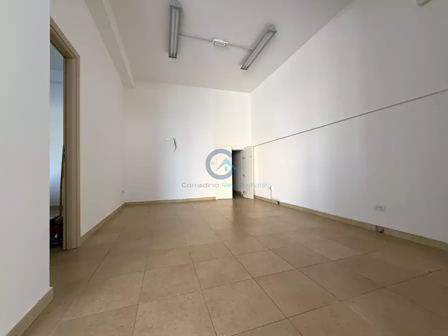 Immagine 5 di Magazzino in affitto  in Via Milazzo 32 a Catanzaro